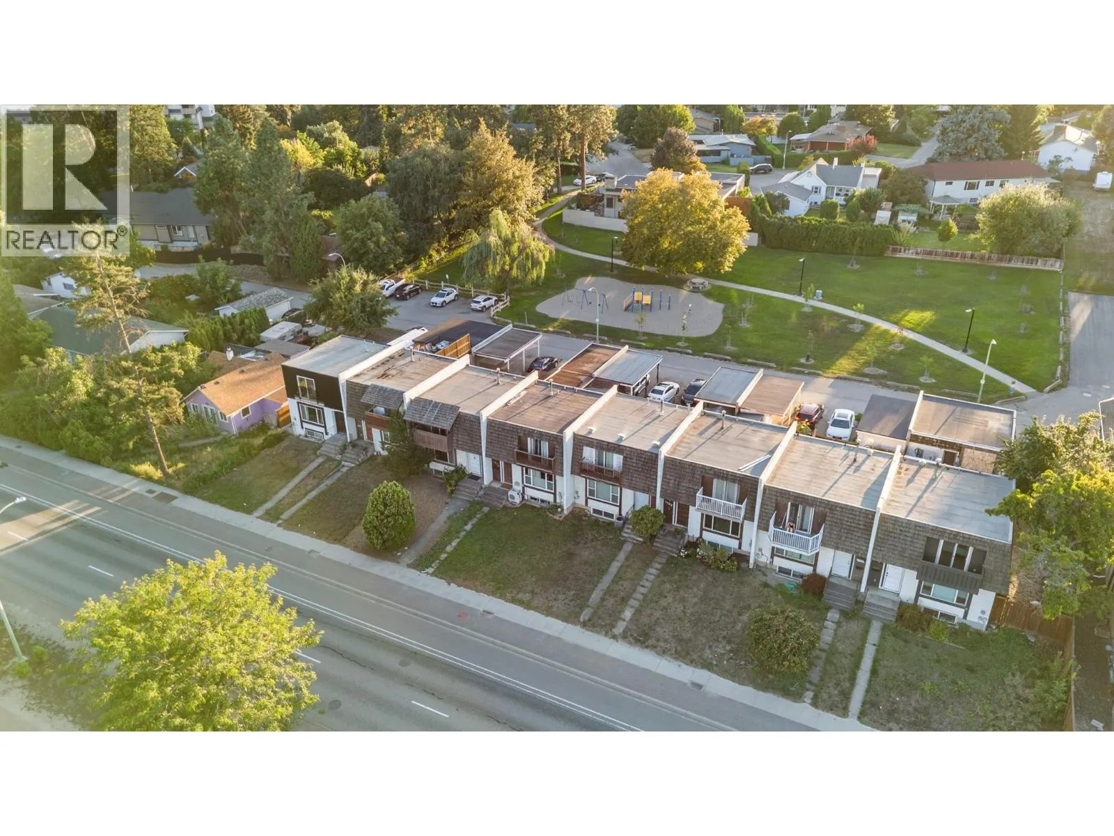 1040 Glenmore Drive