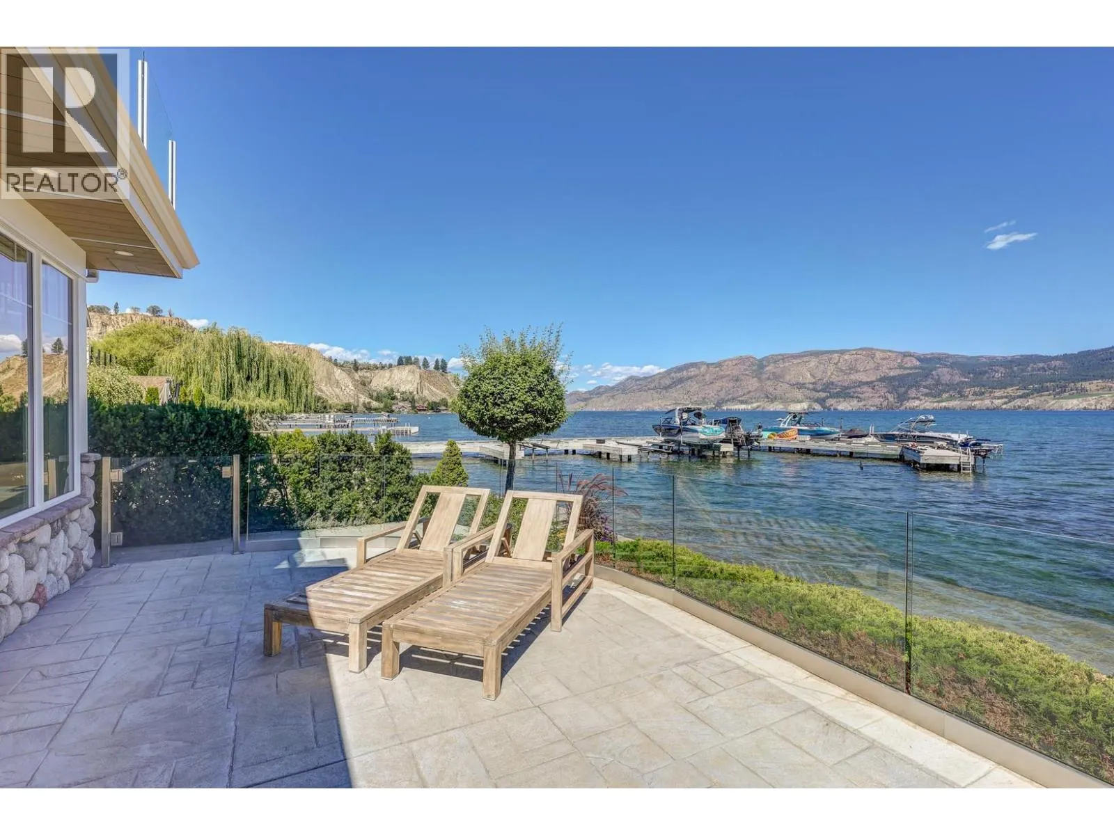 15419 Lakeshore Drive N Unit# 10