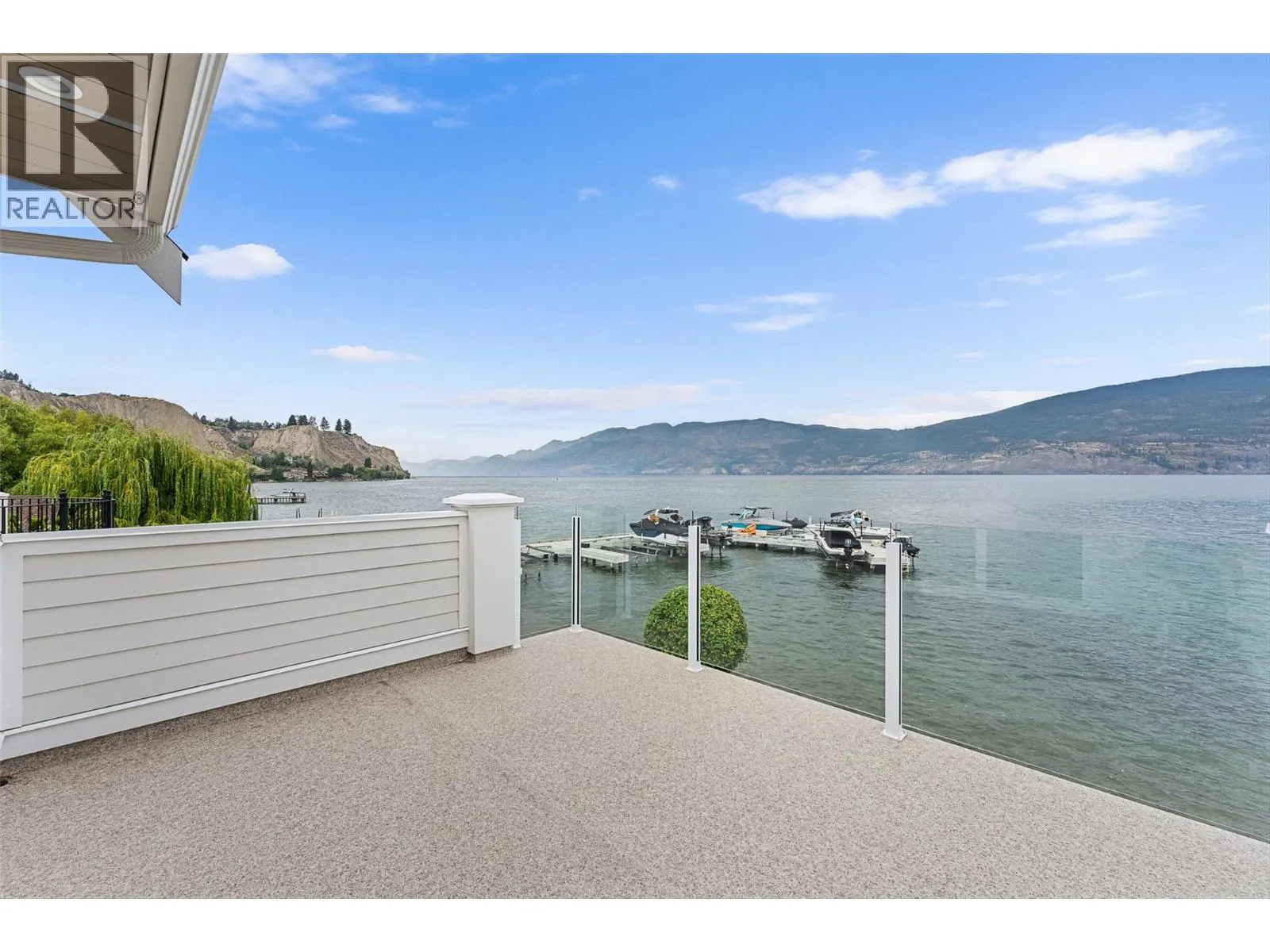 15419 Lakeshore Drive N Unit# 10