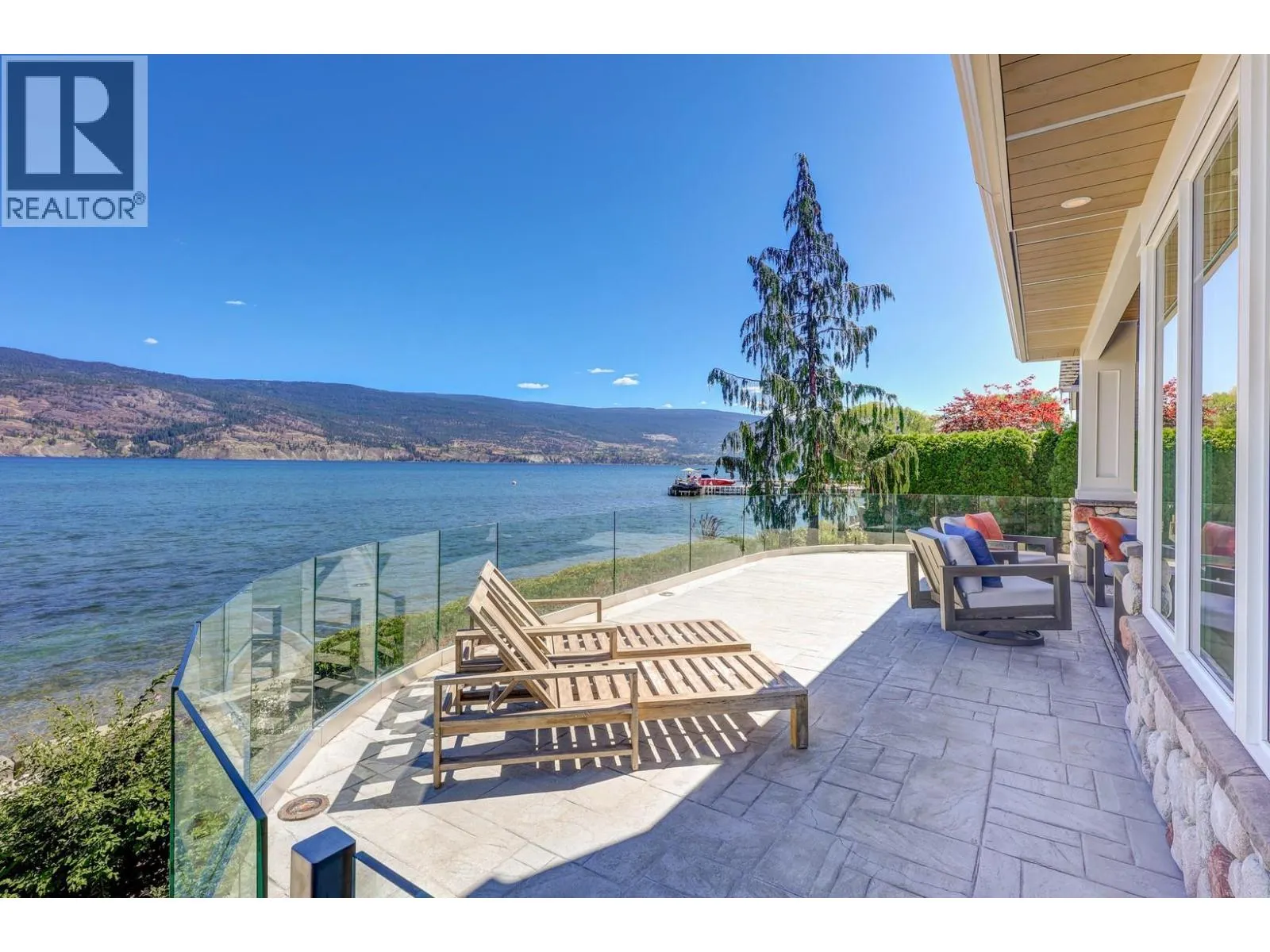 15419 Lakeshore Drive N Unit# 10