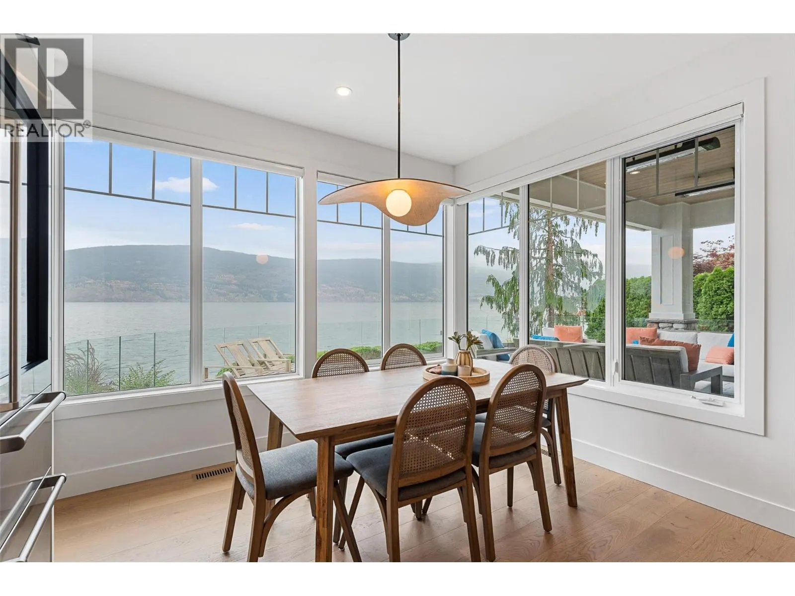 15419 Lakeshore Drive N Unit# 10