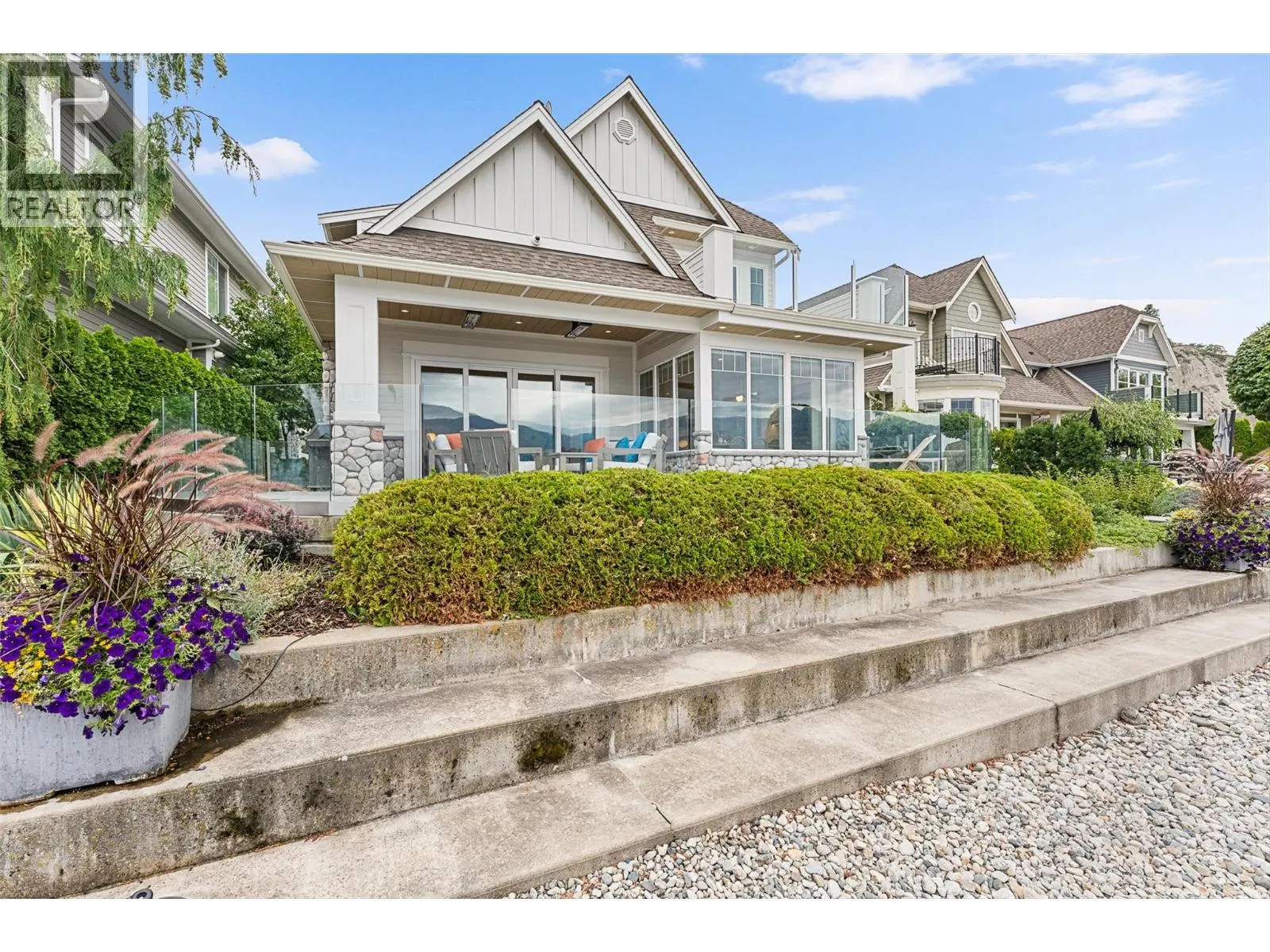 15419 Lakeshore Drive N Unit# 10