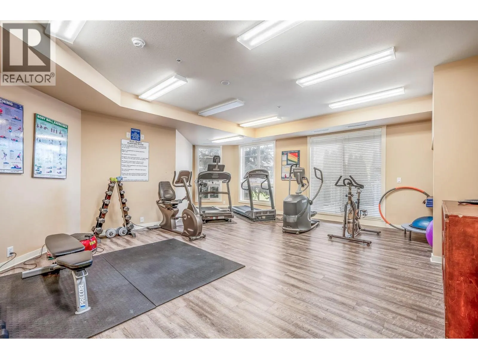 3550 Woodsdale Road Unit# 414