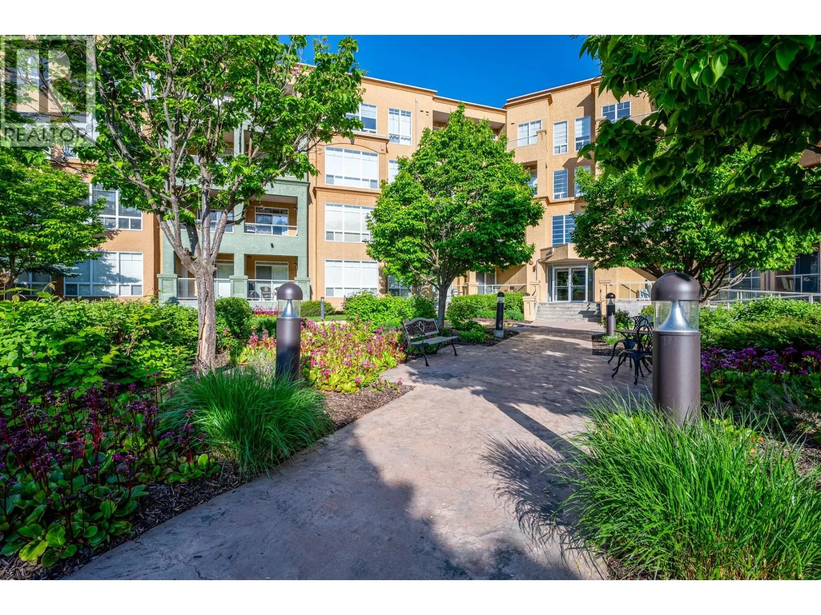 3550 Woodsdale Road Unit# 414