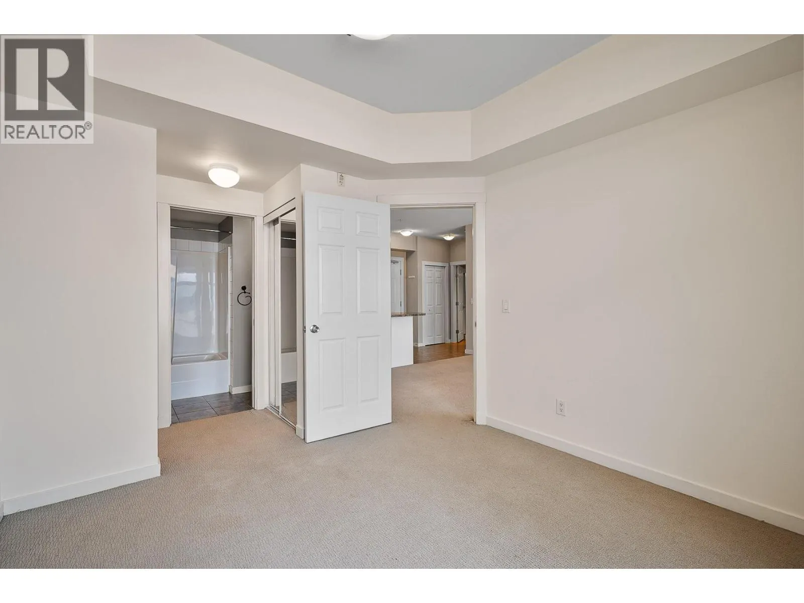 3550 Woodsdale Road Unit# 414