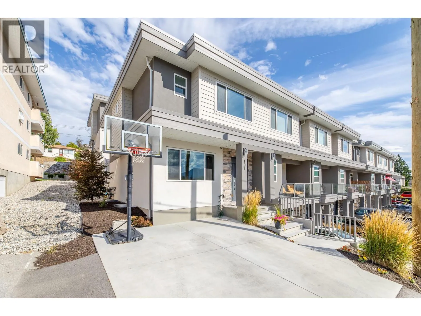 253 NORTON Street Unit# 109