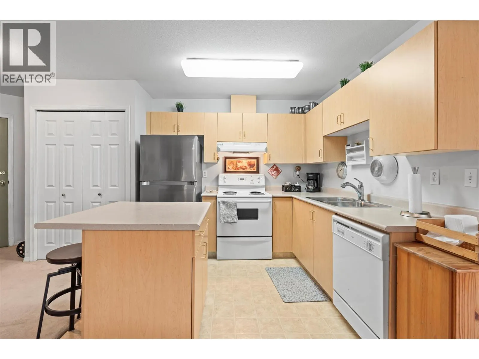 4900 Okanagan Avenue Unit# 402