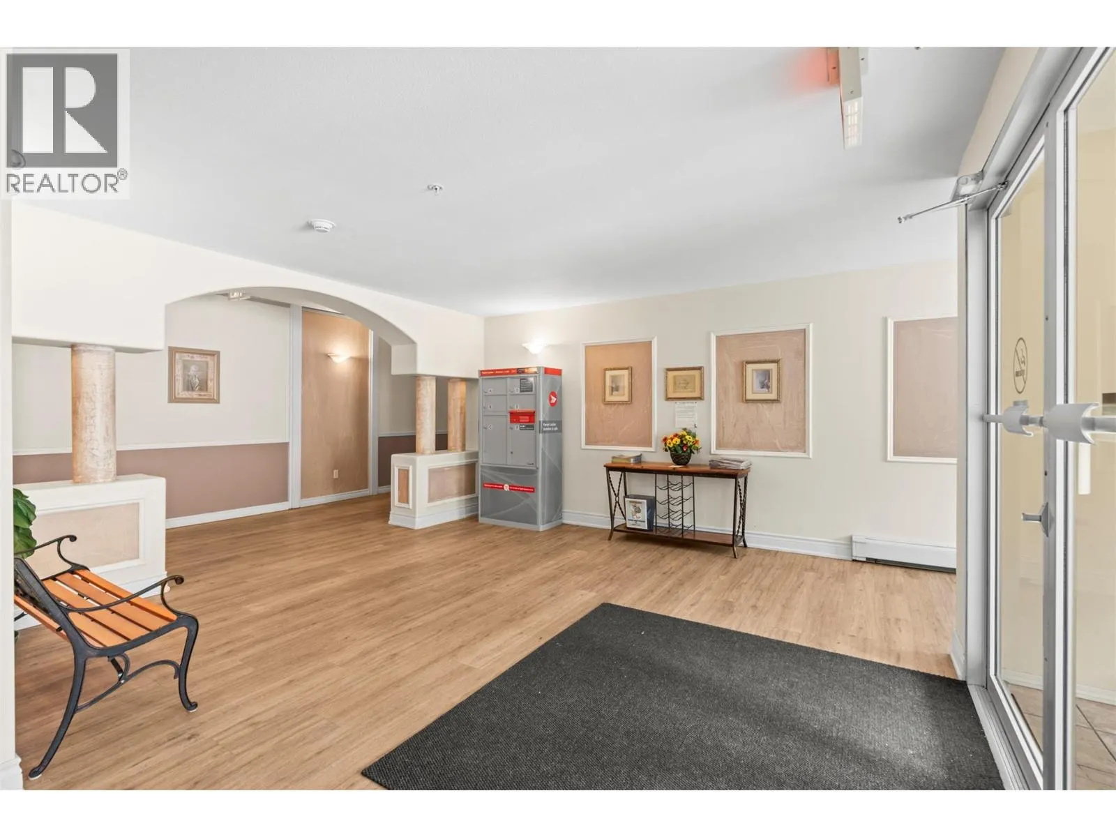 4900 Okanagan Avenue Unit# 402