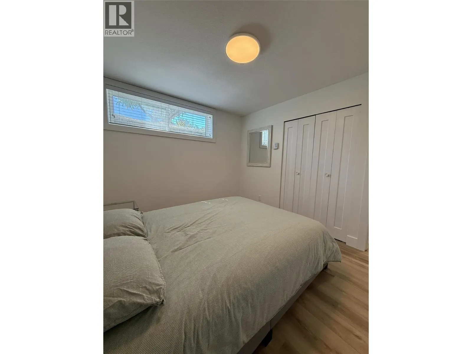 8807 Gala Crescent
