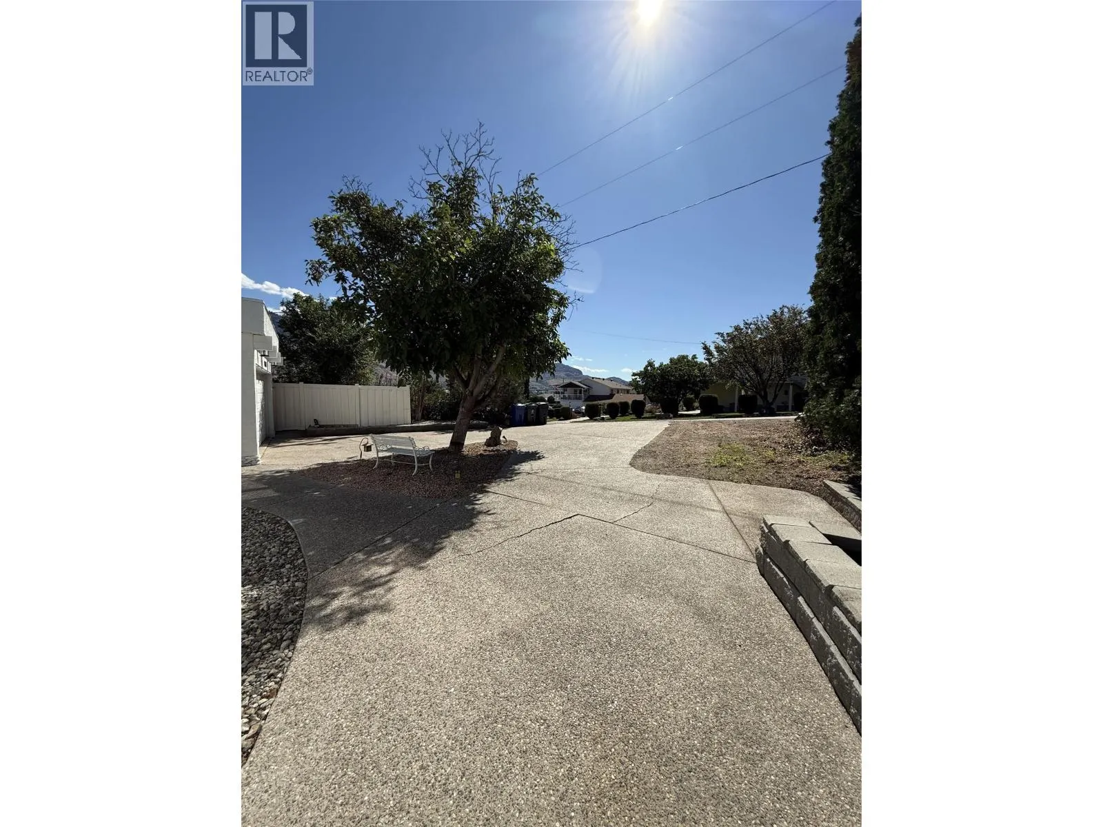 8807 Gala Crescent