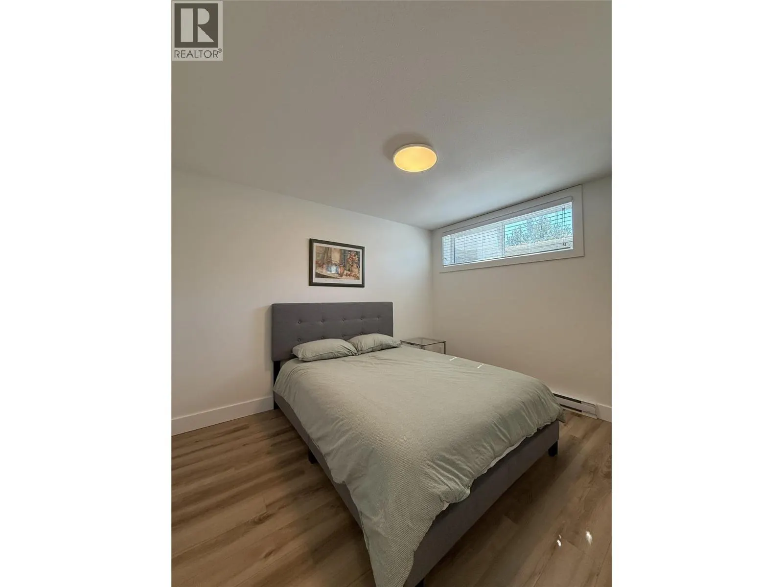 8807 Gala Crescent