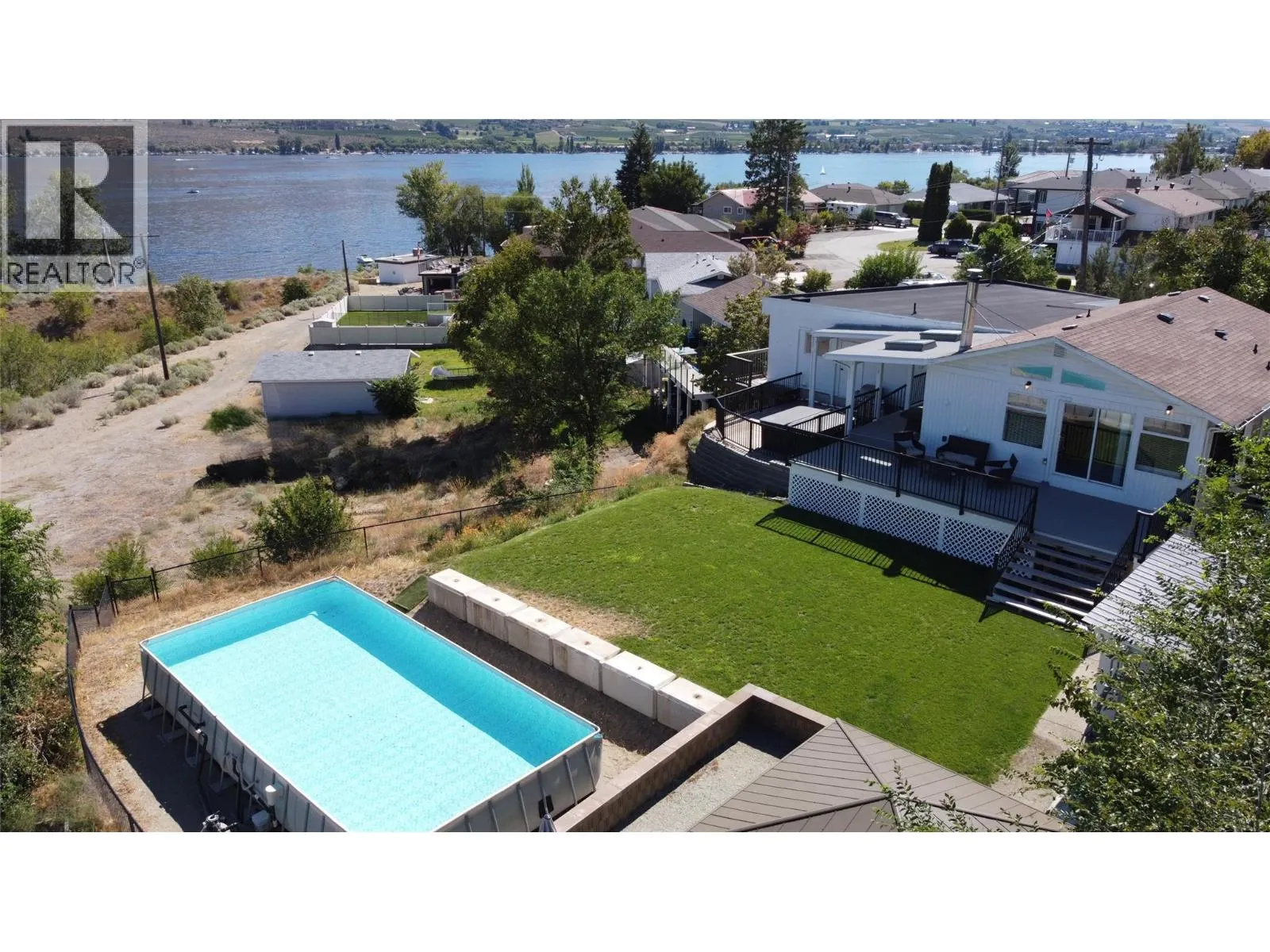 8807 Gala Crescent