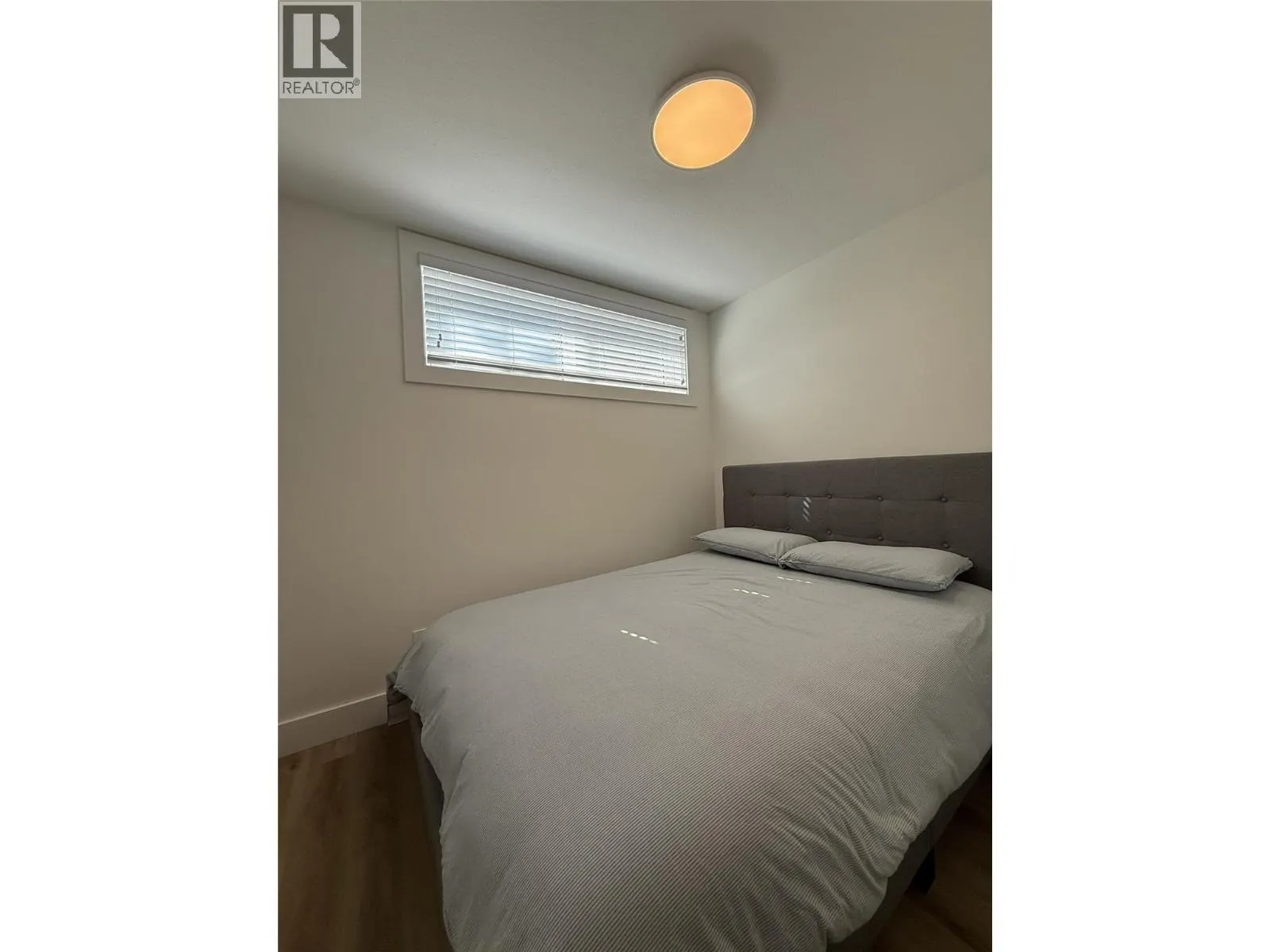 8807 Gala Crescent