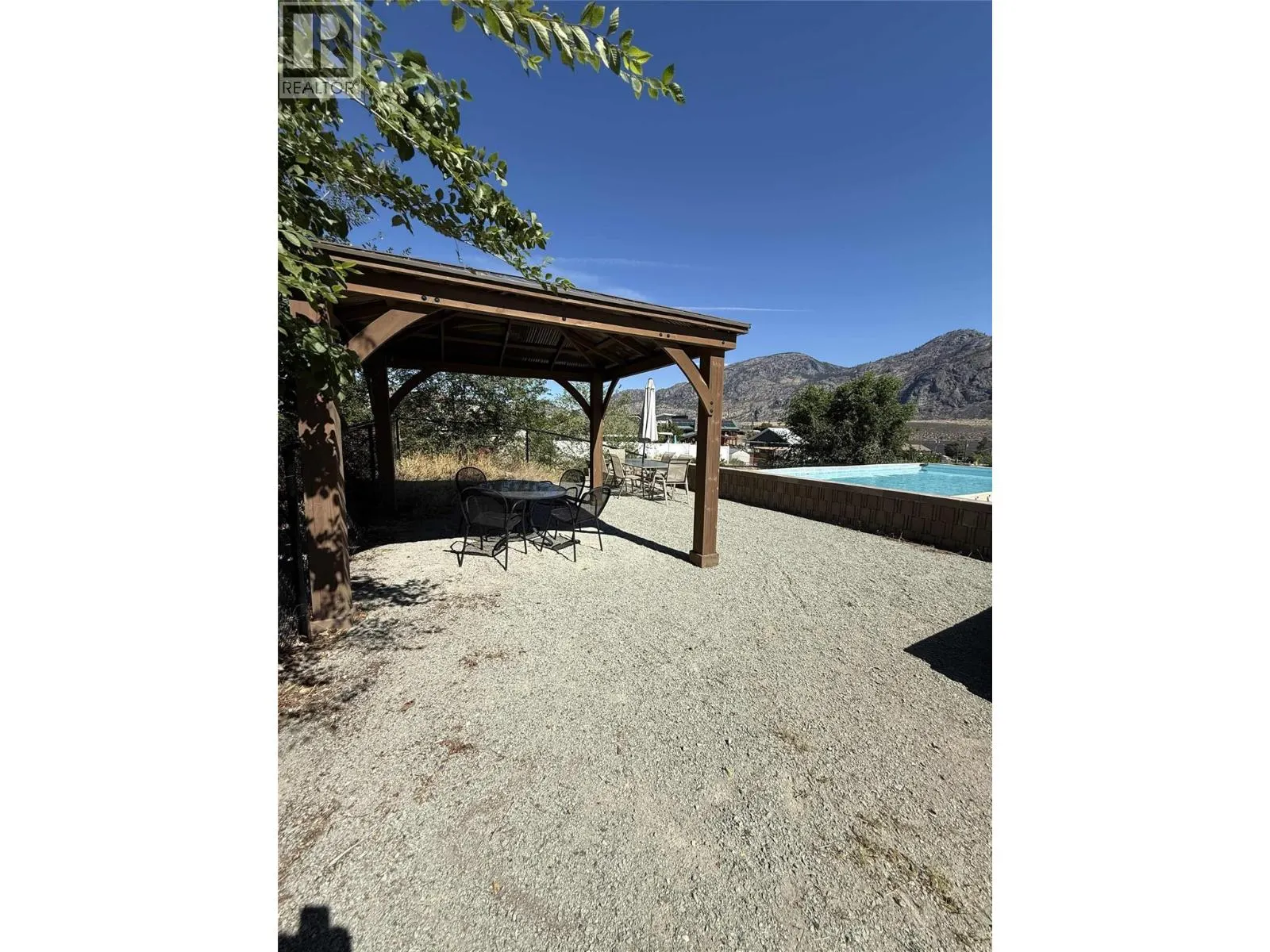 8807 Gala Crescent