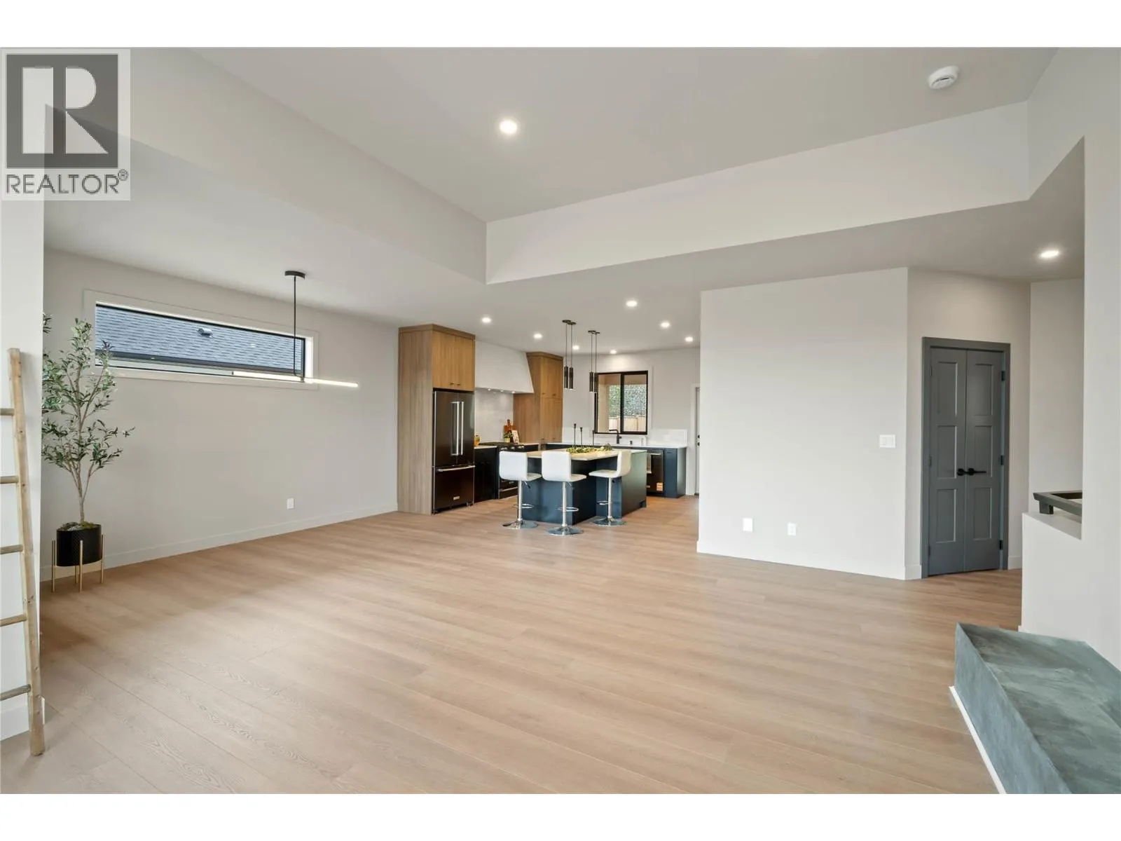 2256 Coldwater Drive