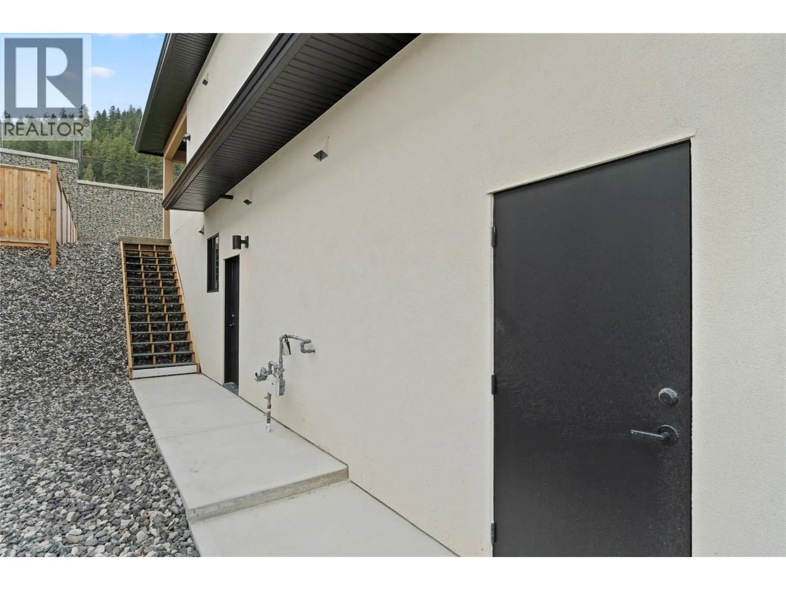 2256 Coldwater Drive
