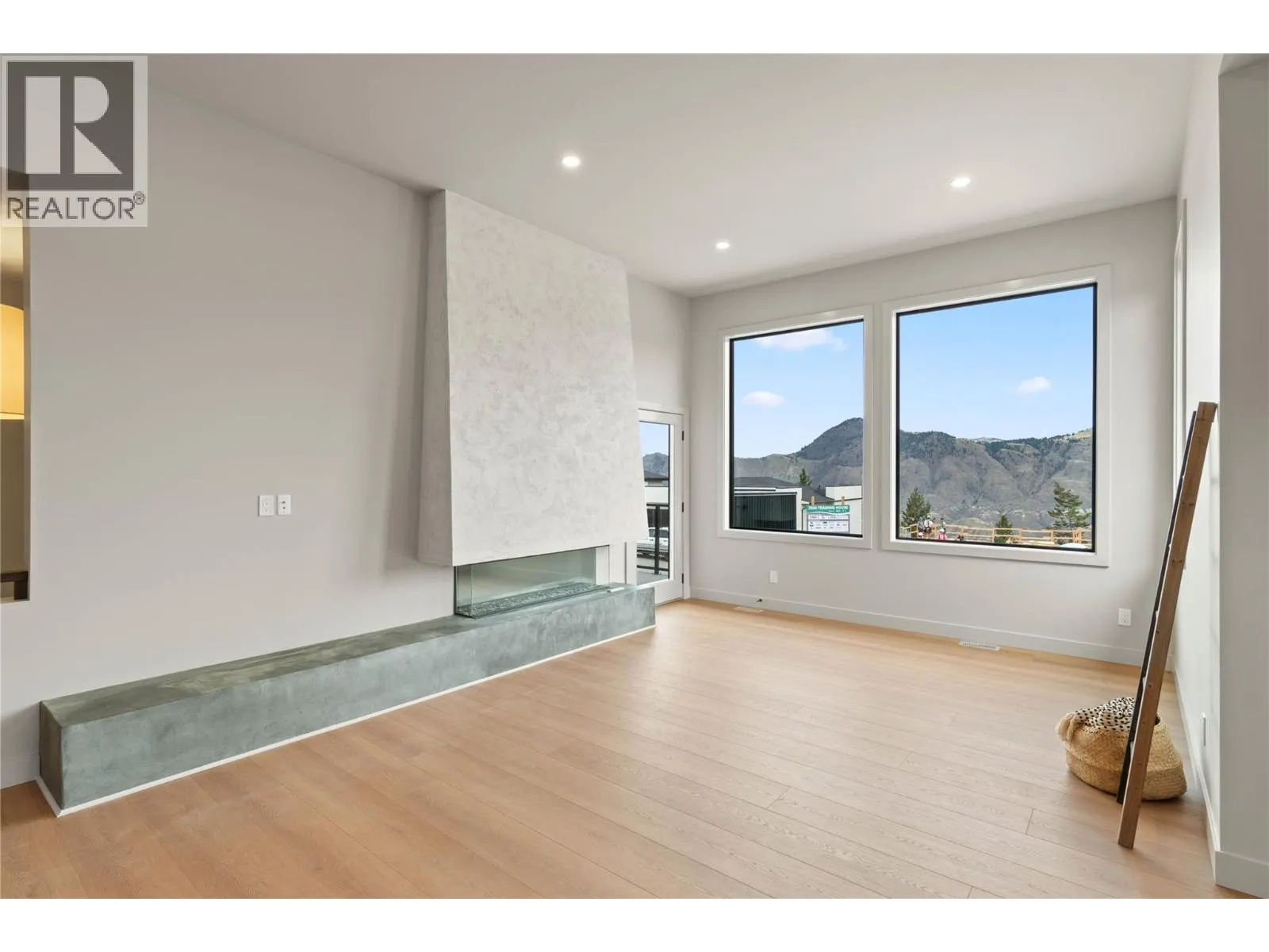 2256 Coldwater Drive