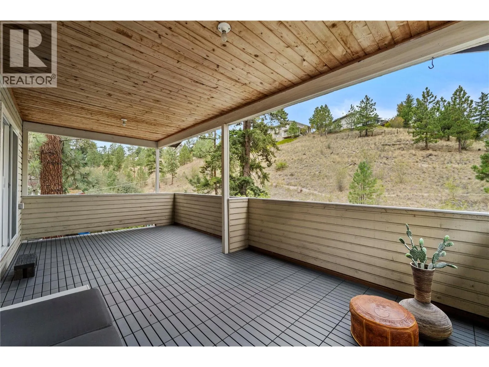 626 GLENEAGLES Drive