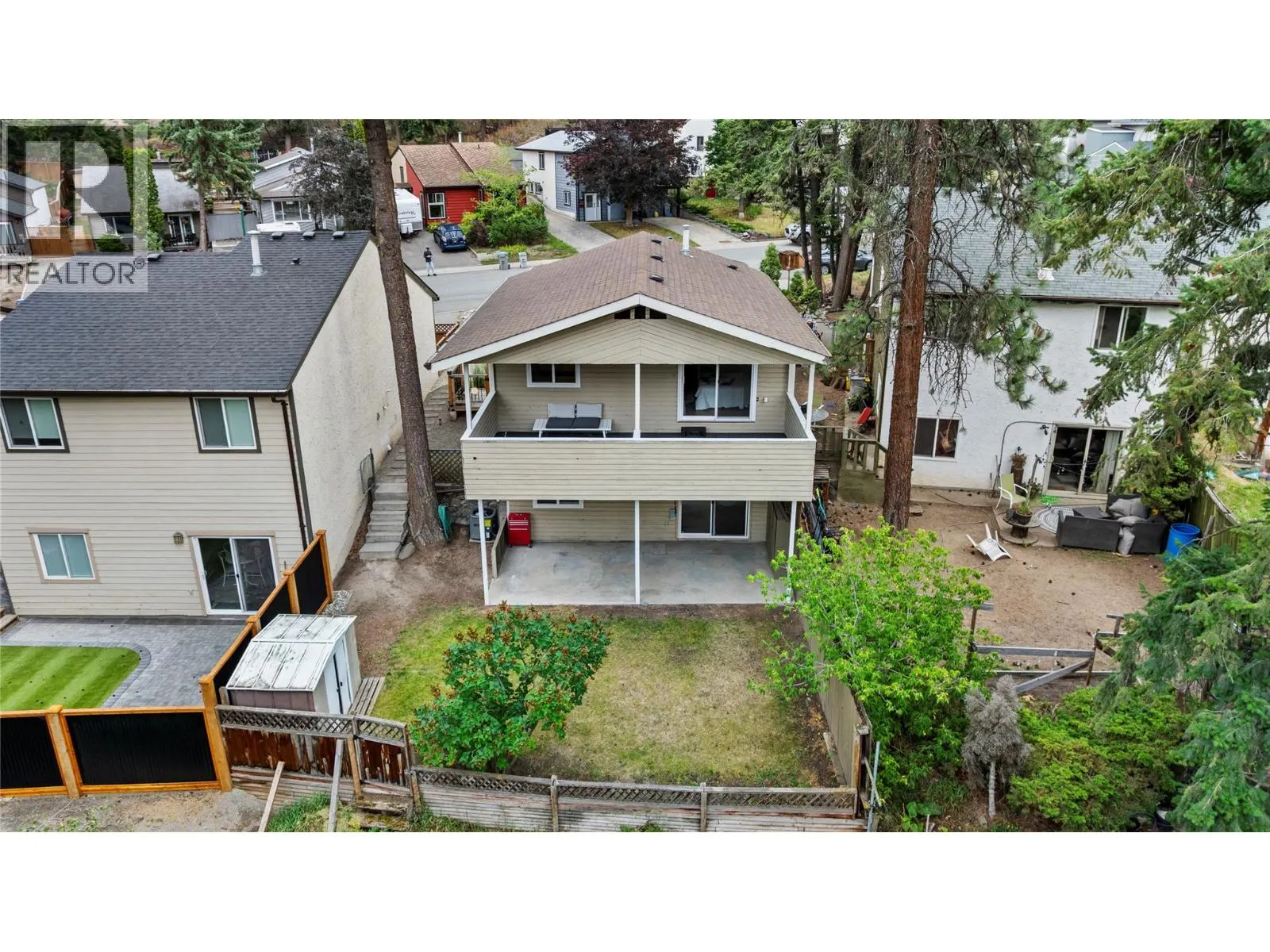 626 GLENEAGLES Drive