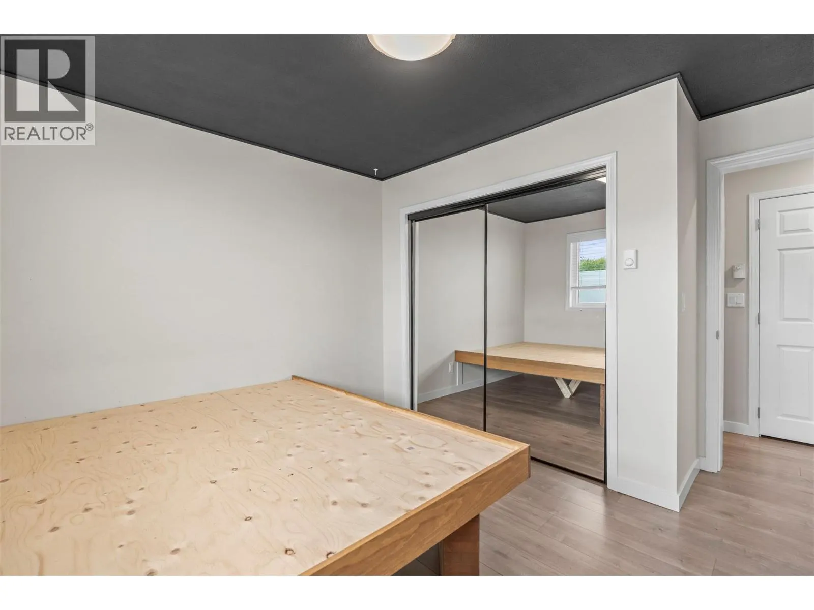 4202 Alexis Park Drive Unit# 101