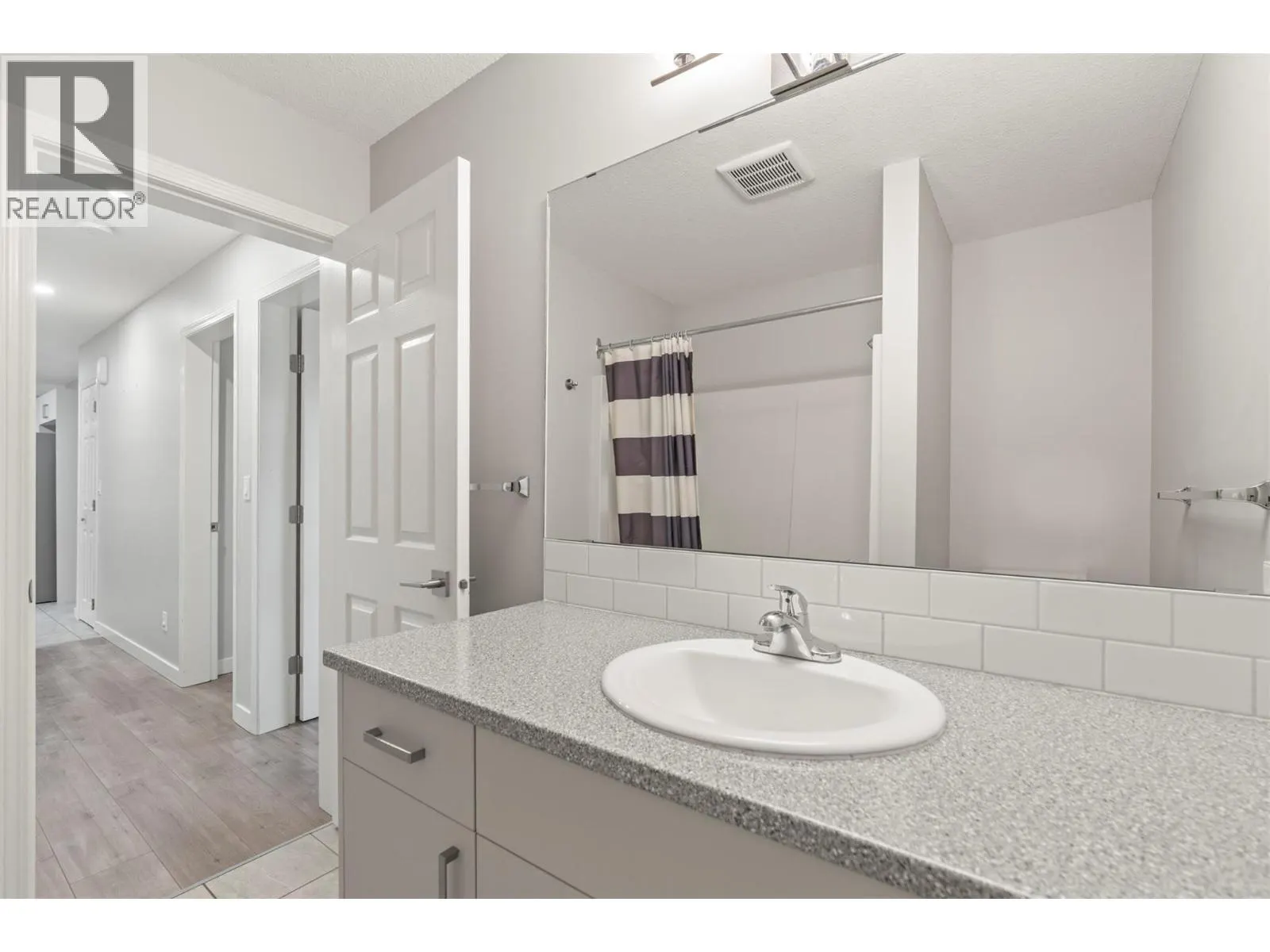 4202 Alexis Park Drive Unit# 101