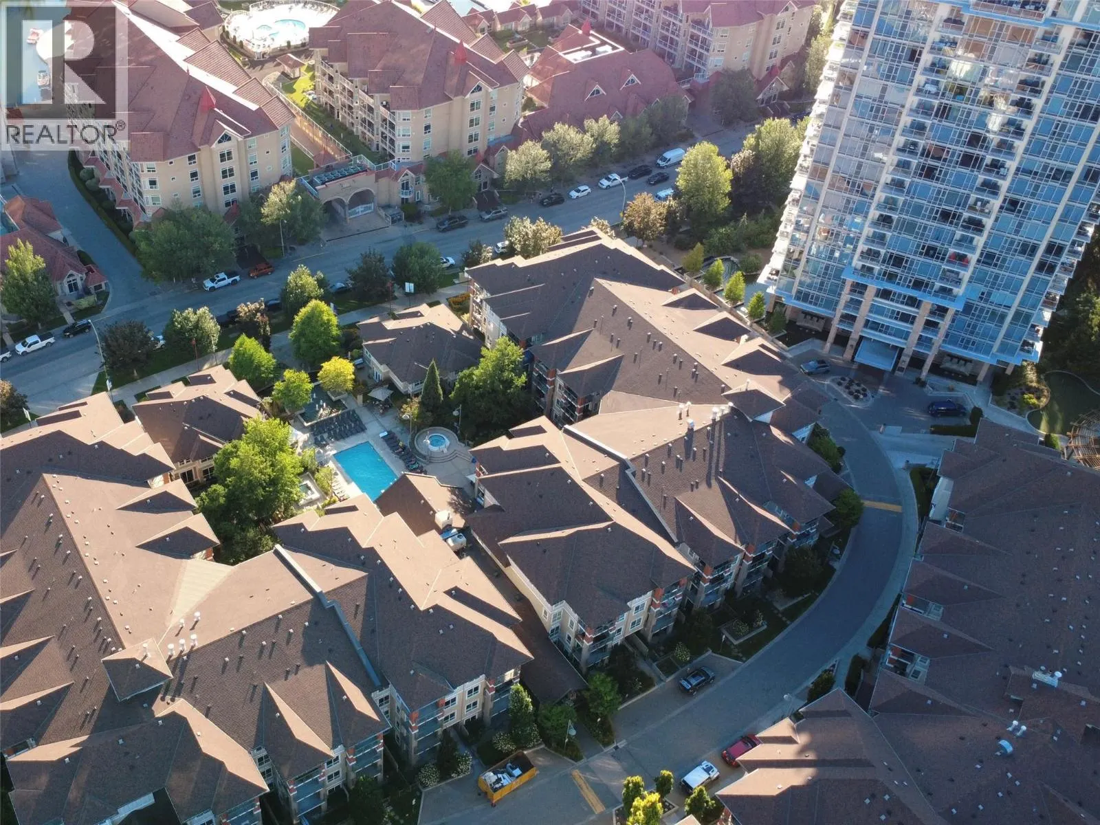 1075 Sunset Drive Unit# 906