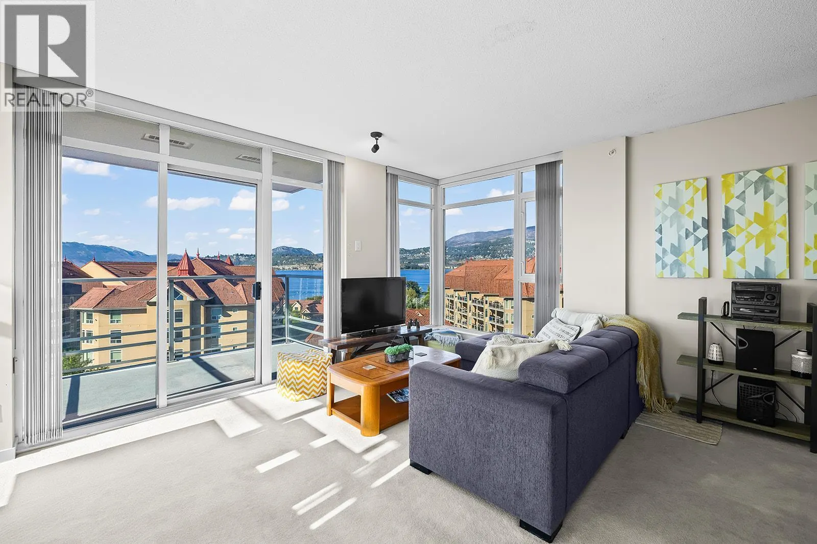 1075 Sunset Drive Unit# 906