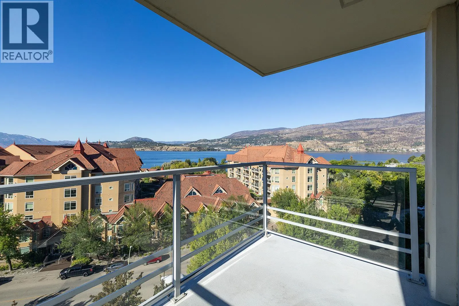 1075 Sunset Drive Unit# 906