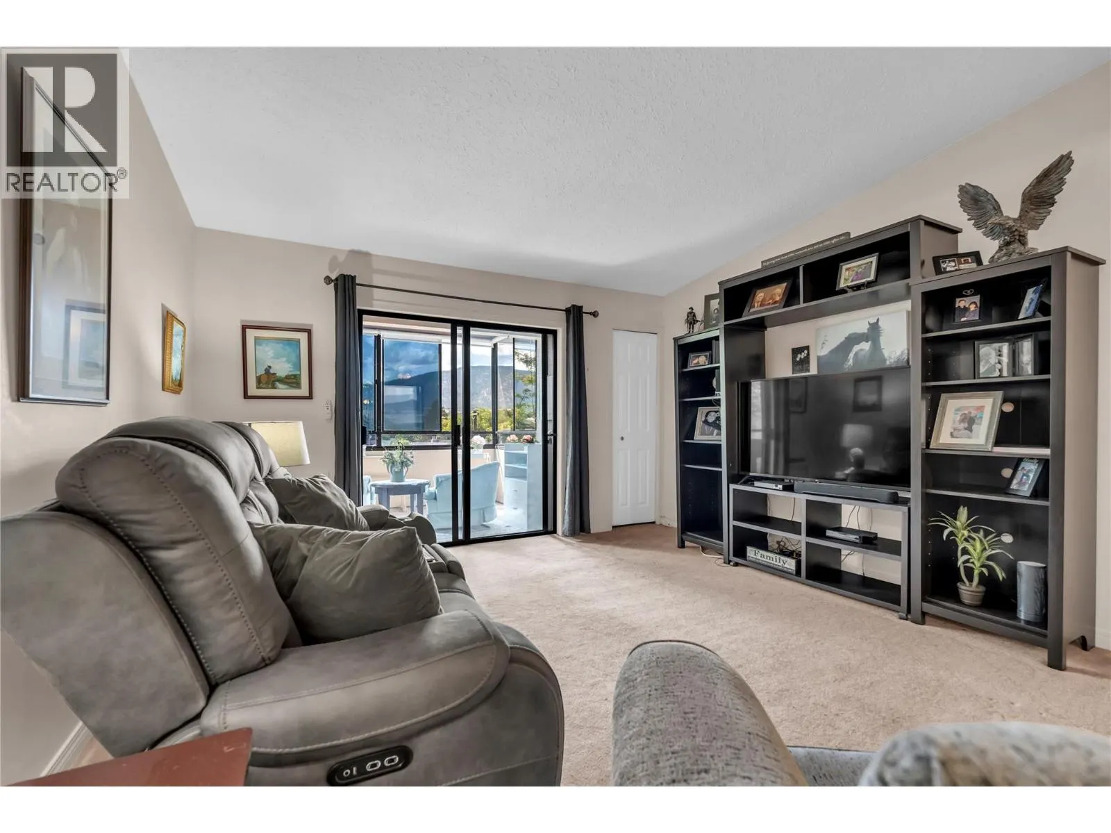 740 Winnipeg Street Unit# 401