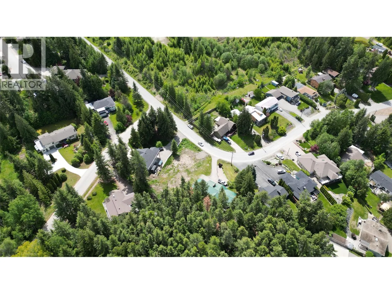 2902 Cedar Drive