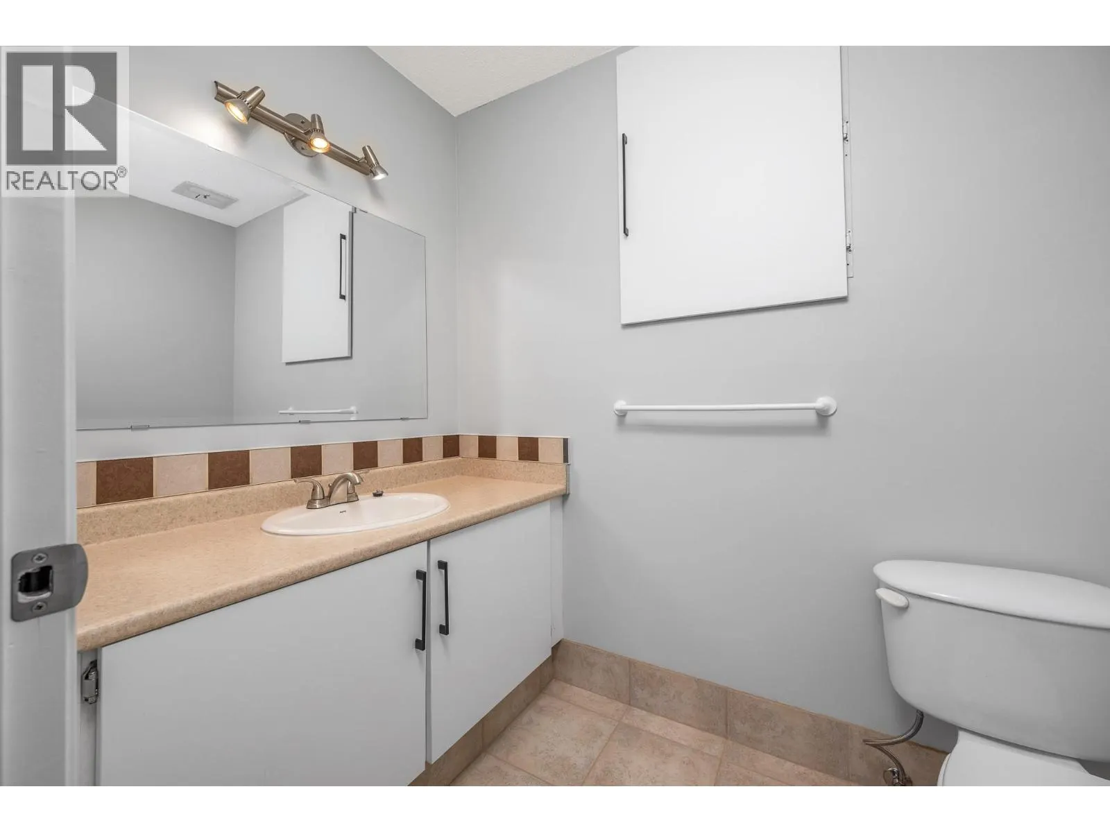 3800 40 Avenue Unit# 49