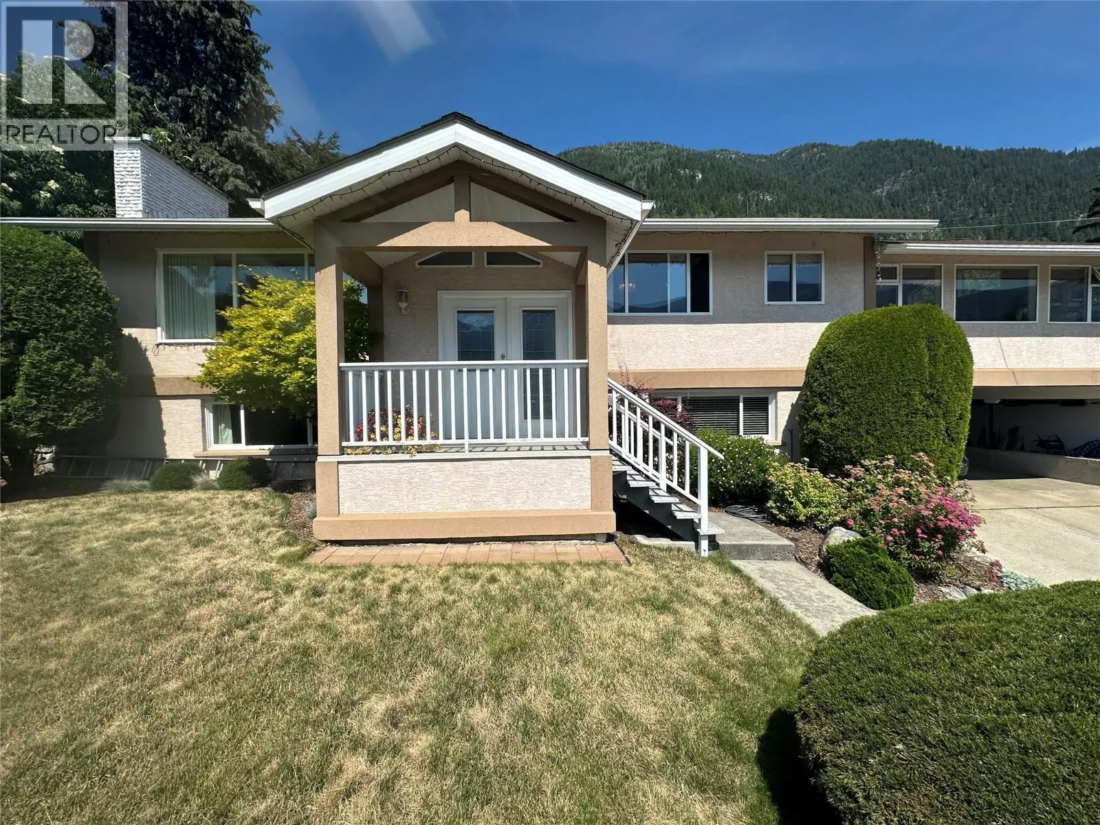 649 Johnstone Road