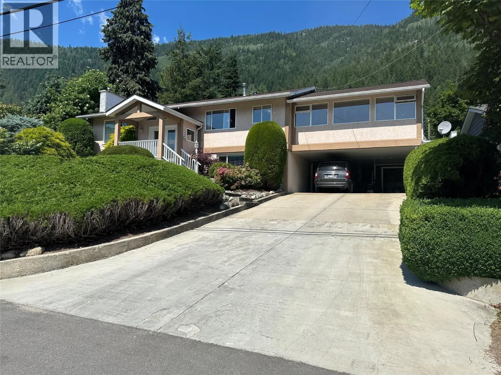649 Johnstone Road
