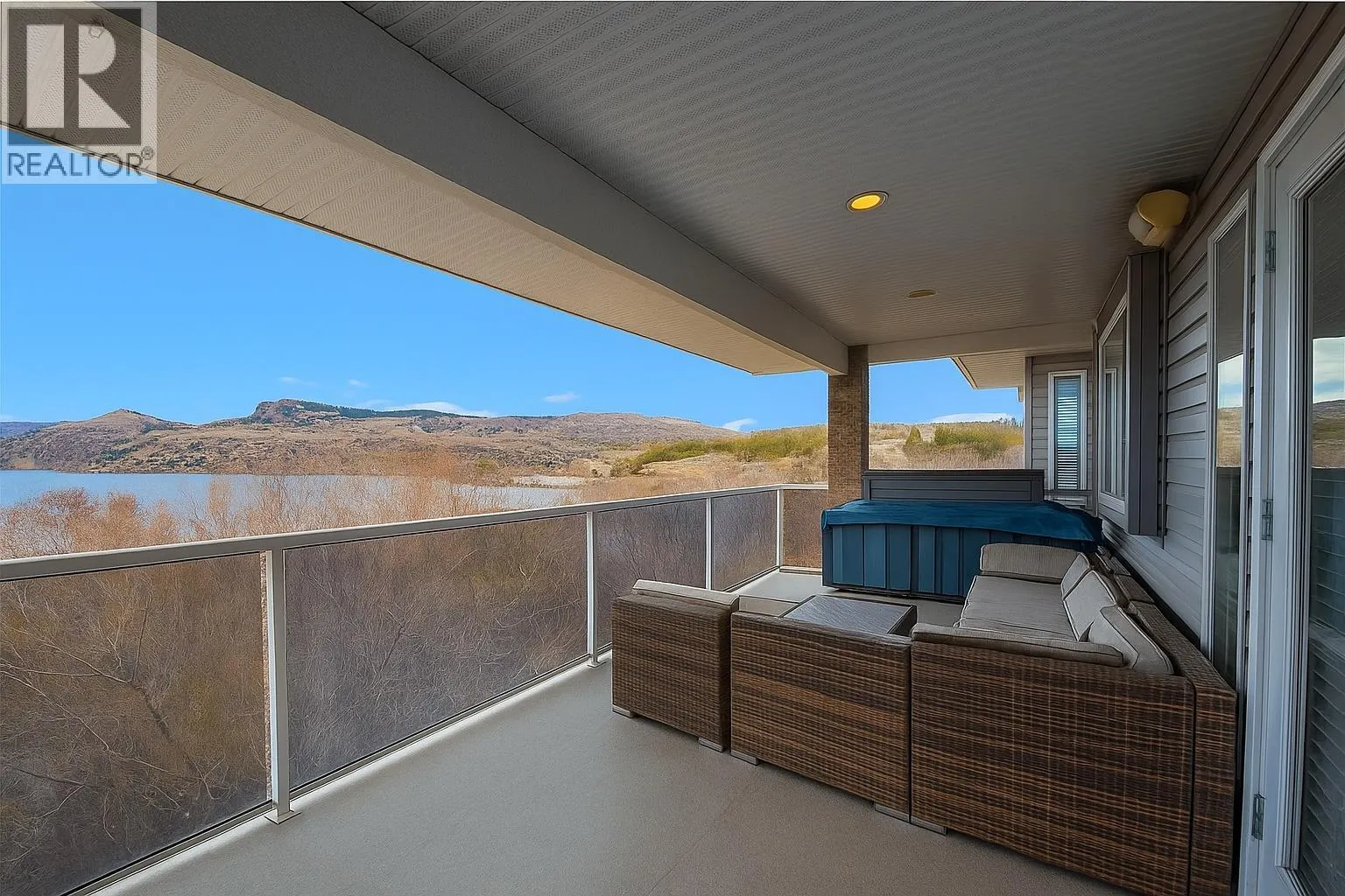 8804 Mariposa Place