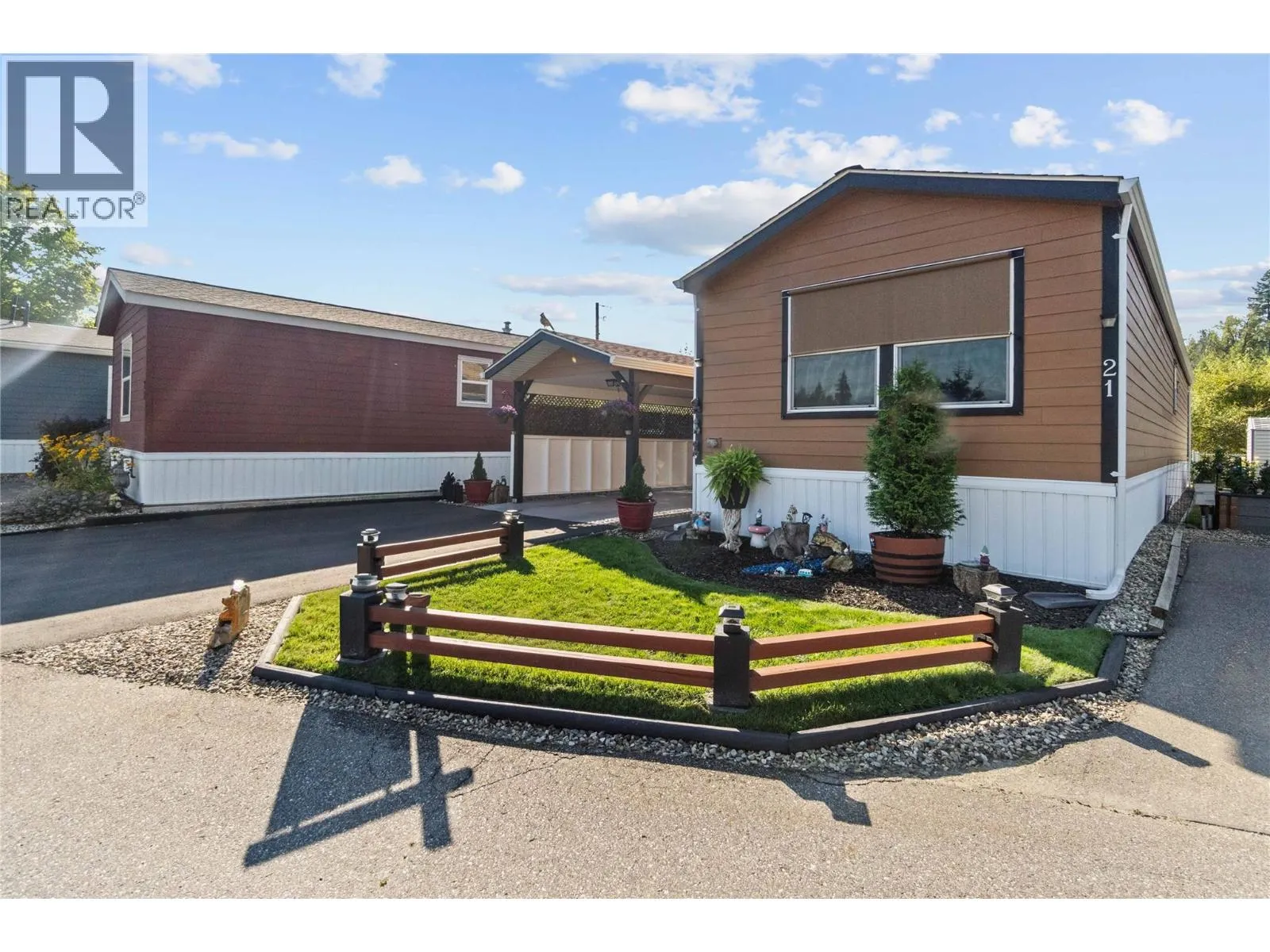 4811 10A Avenue NE Unit# 21