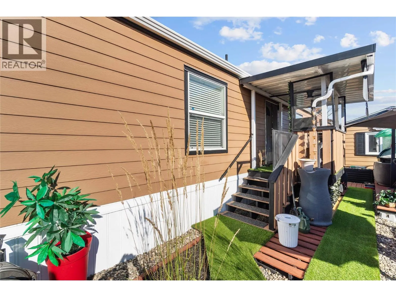 4811 10A Avenue NE Unit# 21
