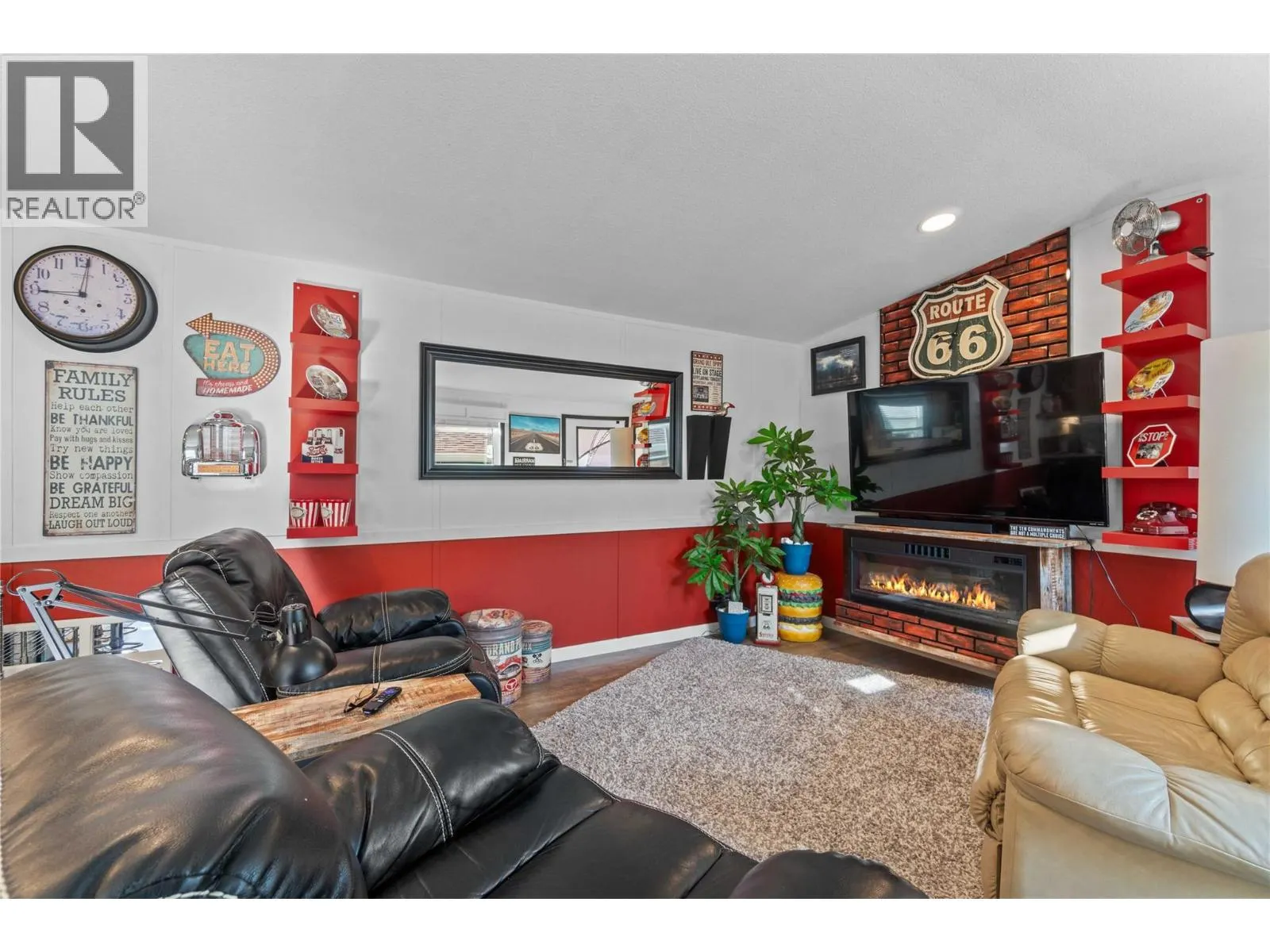 4811 10A Avenue NE Unit# 21