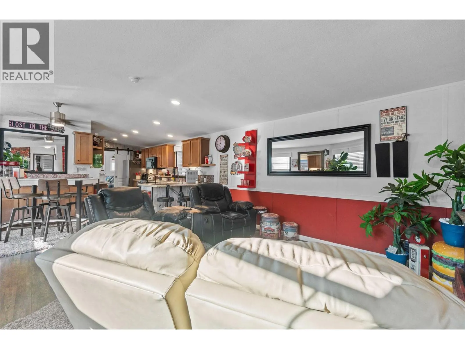 4811 10A Avenue NE Unit# 21
