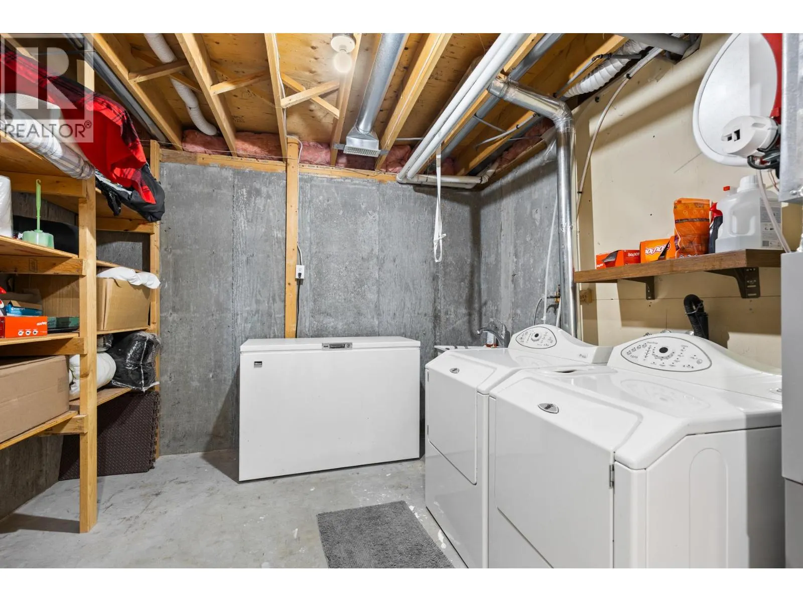 125 Applecrest Court