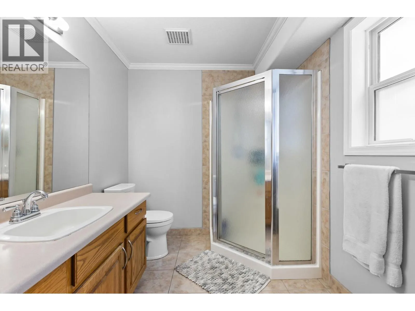 125 Applecrest Court