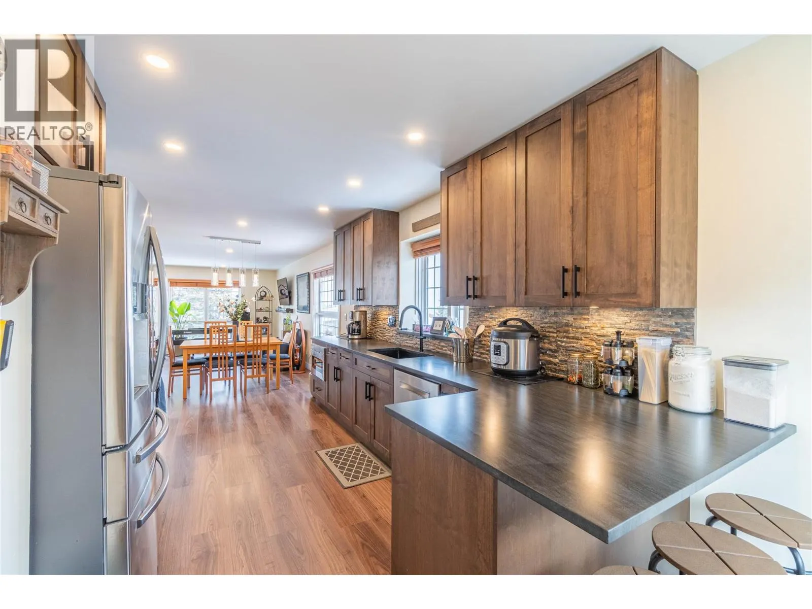 2020 Van Horne Drive Unit# 13