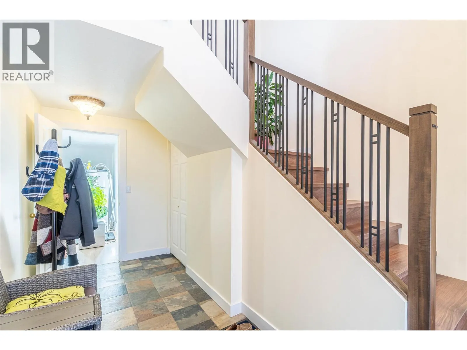 2020 Van Horne Drive Unit# 13