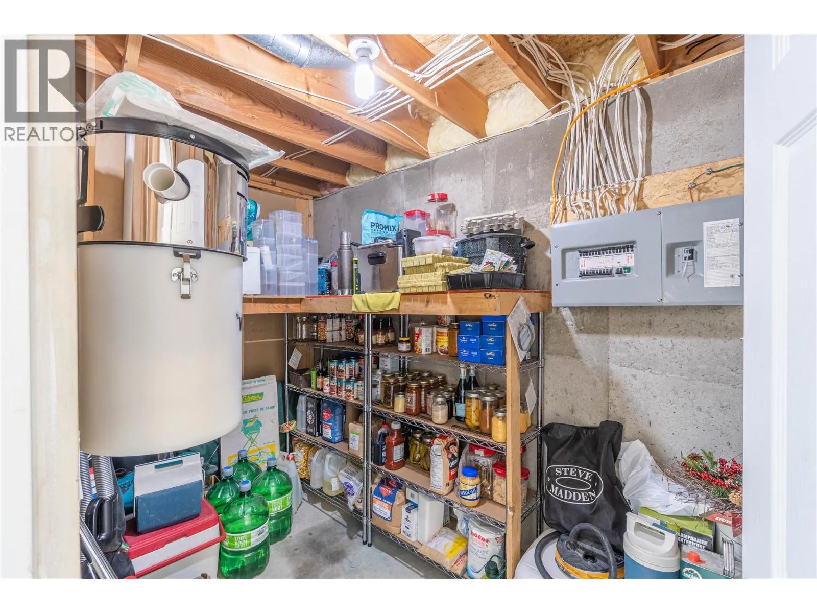 2020 Van Horne Drive Unit# 13