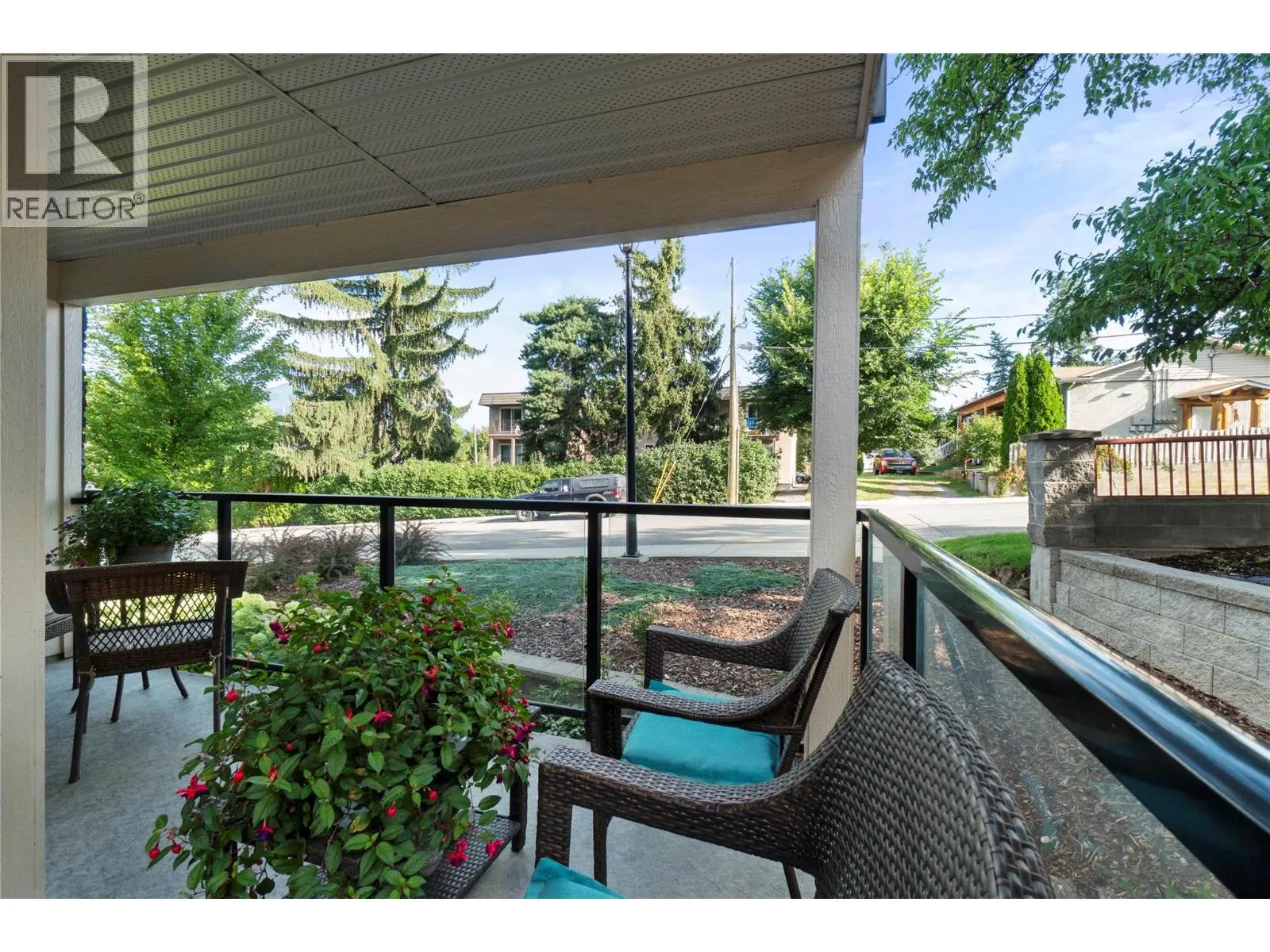 330 4th Avenue SE Unit# 202