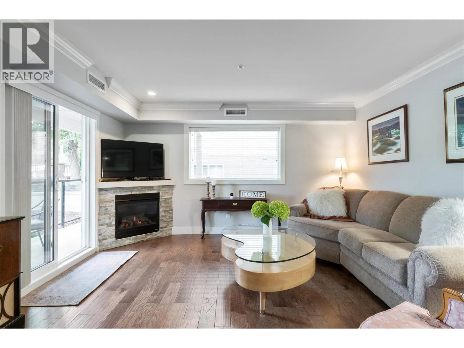 330 4th Avenue SE Unit# 202