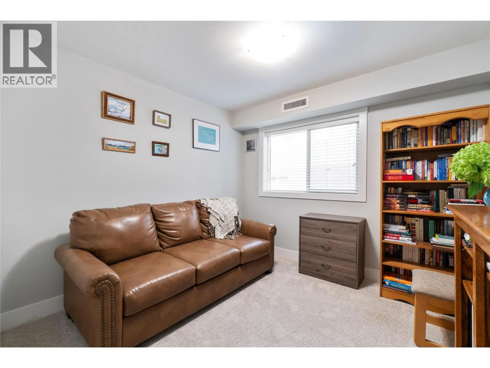 330 4th Avenue SE Unit# 202