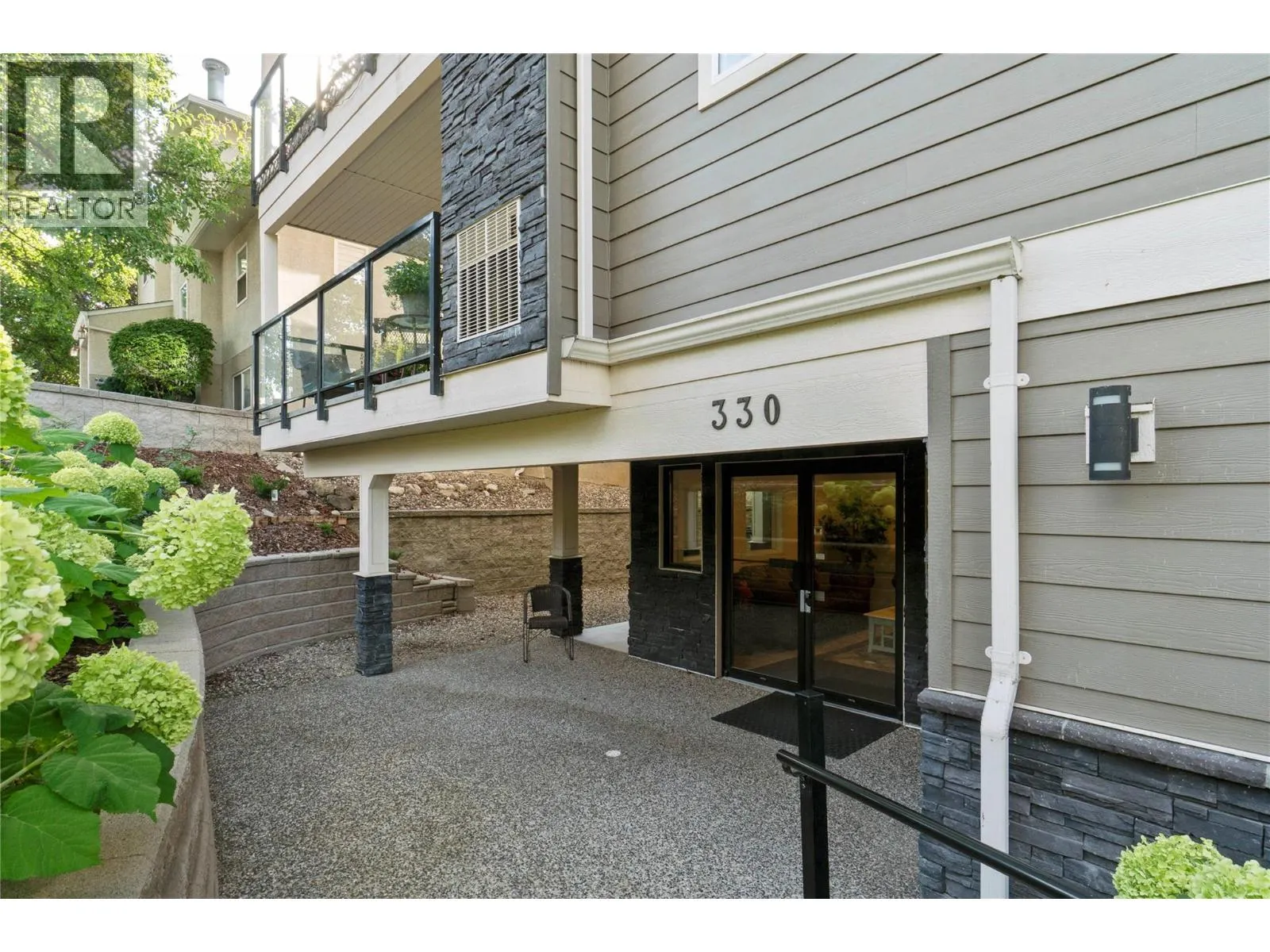 330 4th Avenue SE Unit# 202