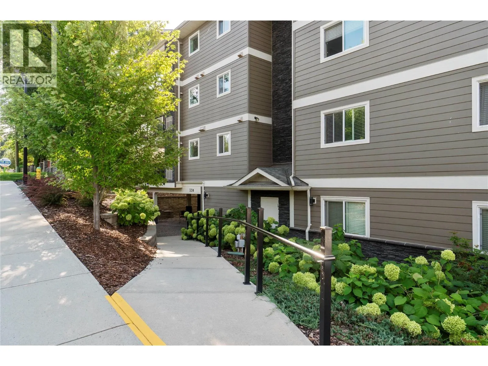 330 4th Avenue SE Unit# 202