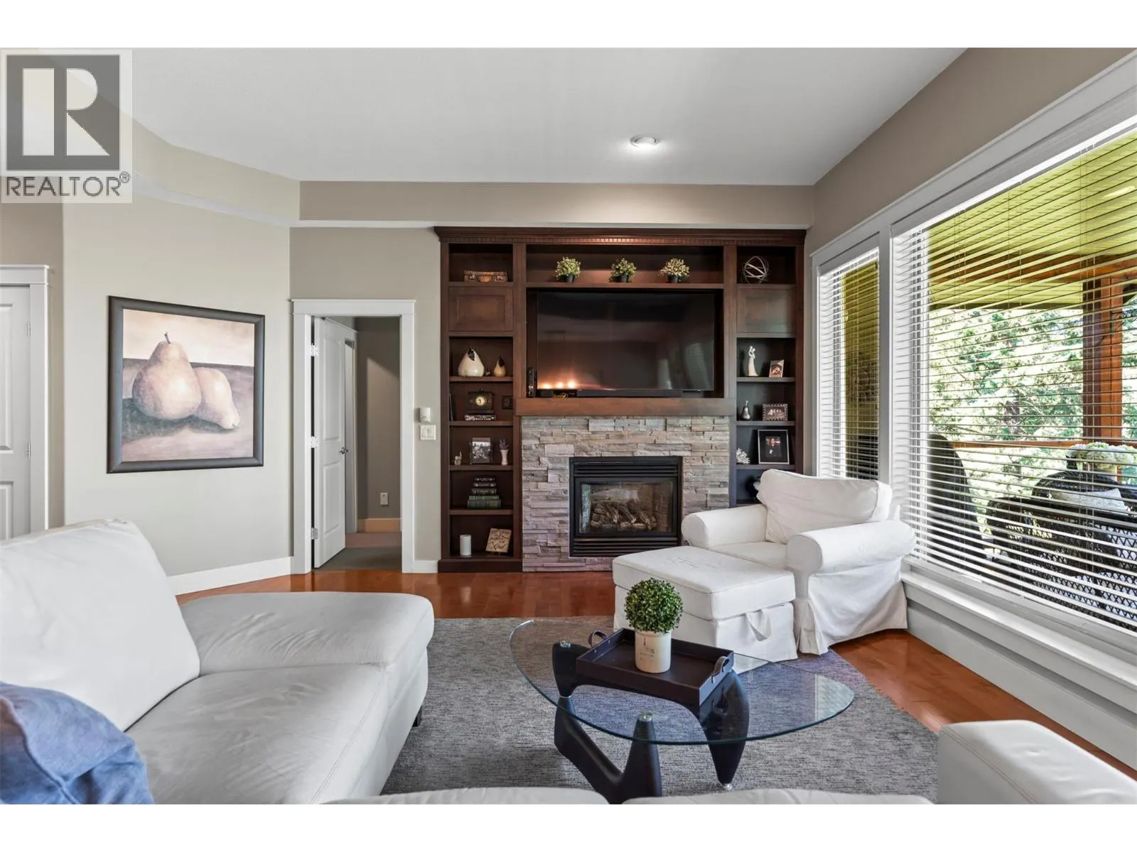 140 Mashie Crescent