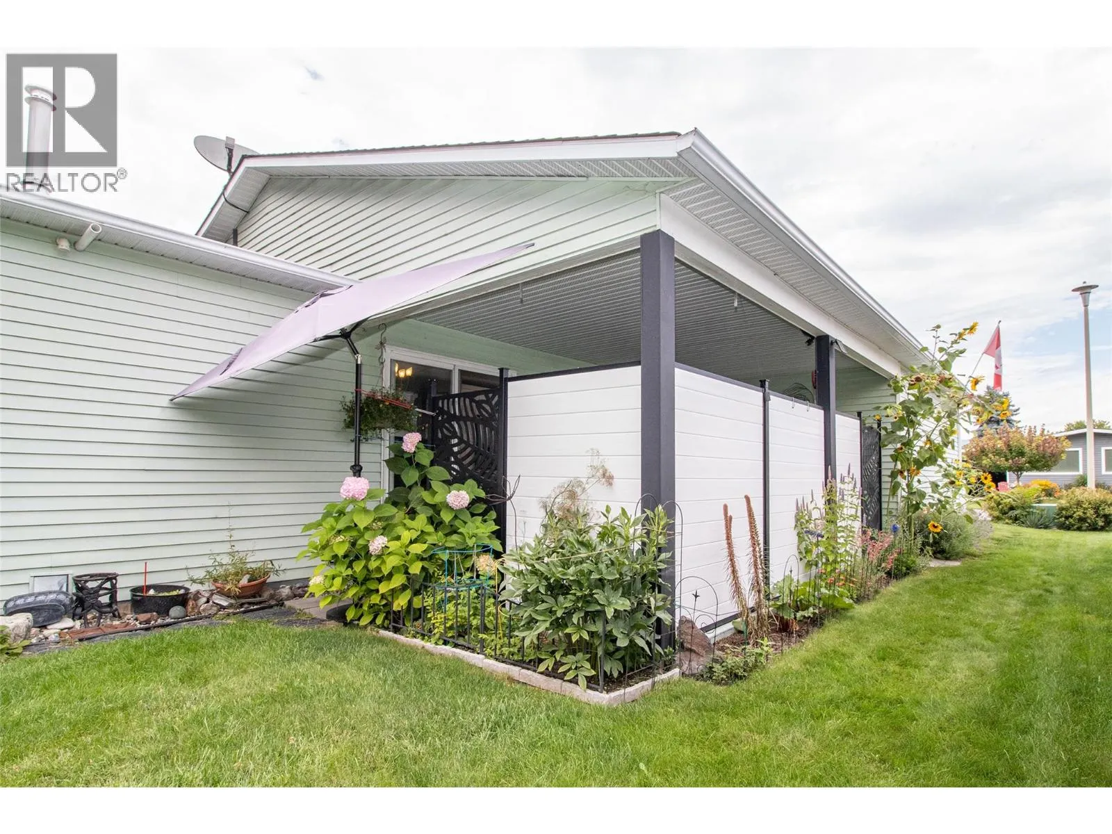 1255 Raymer Avenue Unit# 187